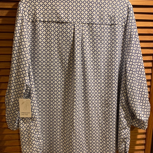 💕Prescott Button down/sleeves fold up w/button💕 - Picture 2 of 4
